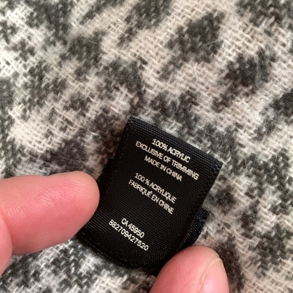 Indigo White & Grey Snowflake Winter Scarf - Picture 6 of 6